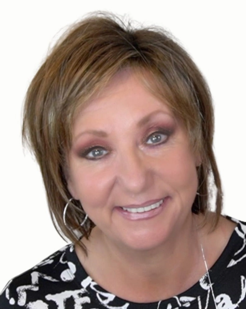 Accessories_Envy_Wigs Ava Wig by Ellen Wille | Synthetic Hair | Petite/Average Cap