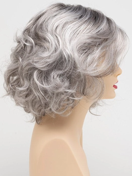 Accessories_Envy_Wigs Bianca | Synthetic Wig (Basic Cap)