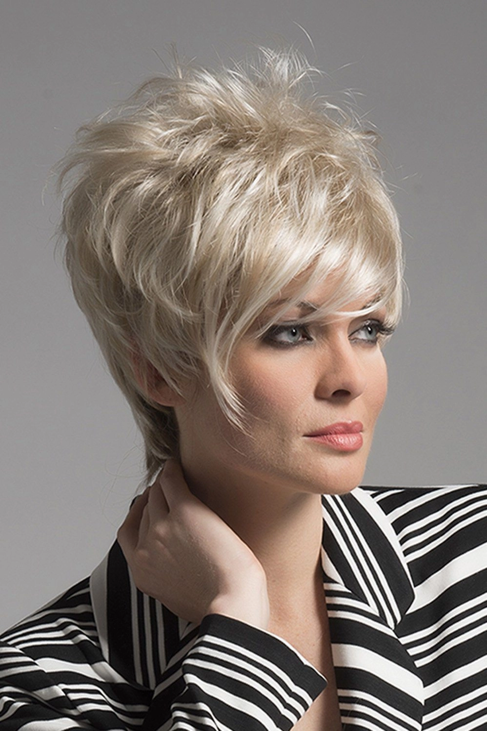 Accessories_Envy_Wigs Envy Wigs - Shari (Average)