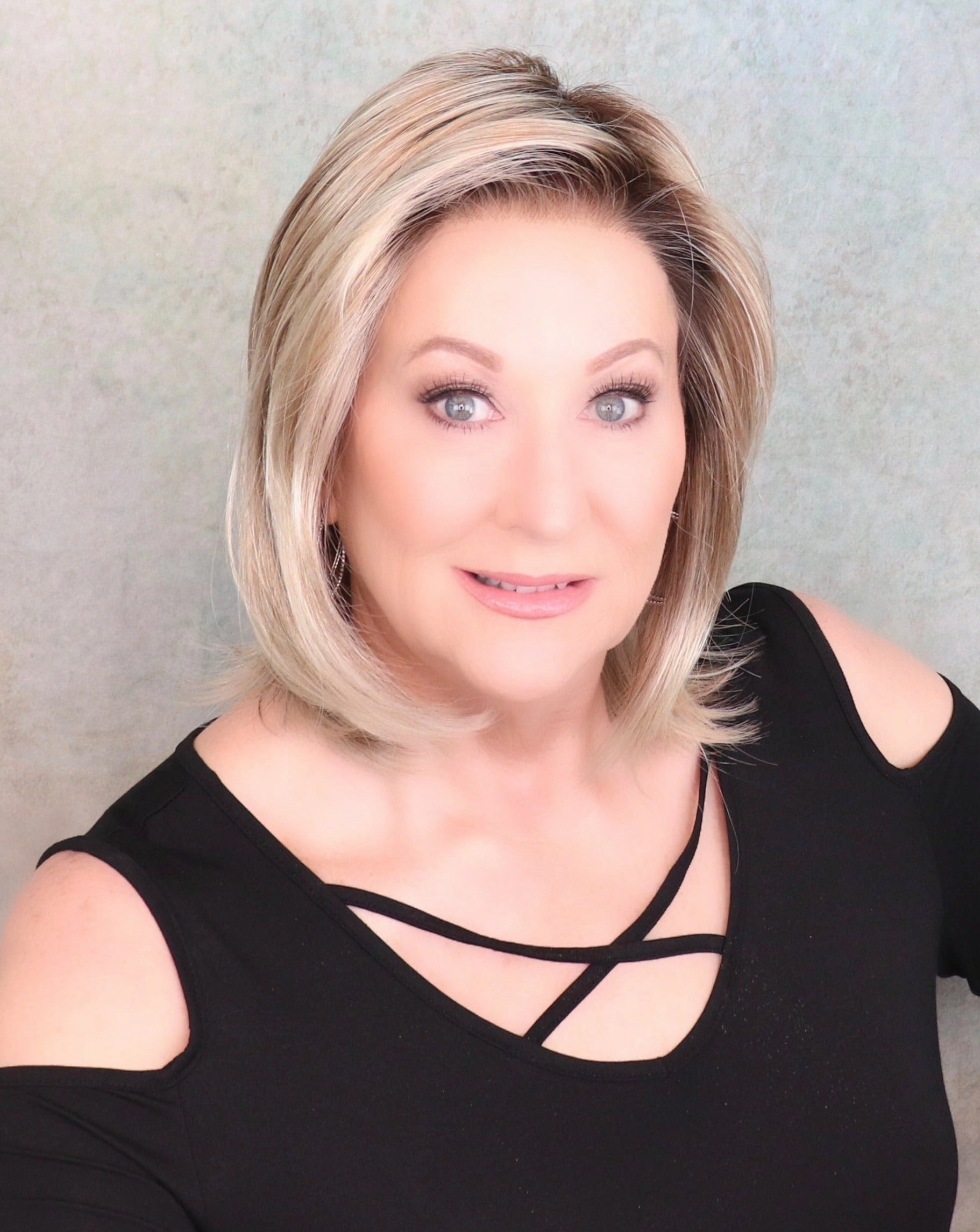 Accessories_Envy_Wigs Icone Wig by Ellen Wille | Synthetic Hair | Petite/Average Cap