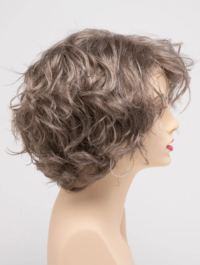 Accessories_Envy_Wigs Suzi Envy Wigs