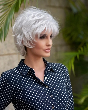 Accessories_Estetica_Wigs Alyssa Wig by Envy | Synthetic Hair | Petite Cap
