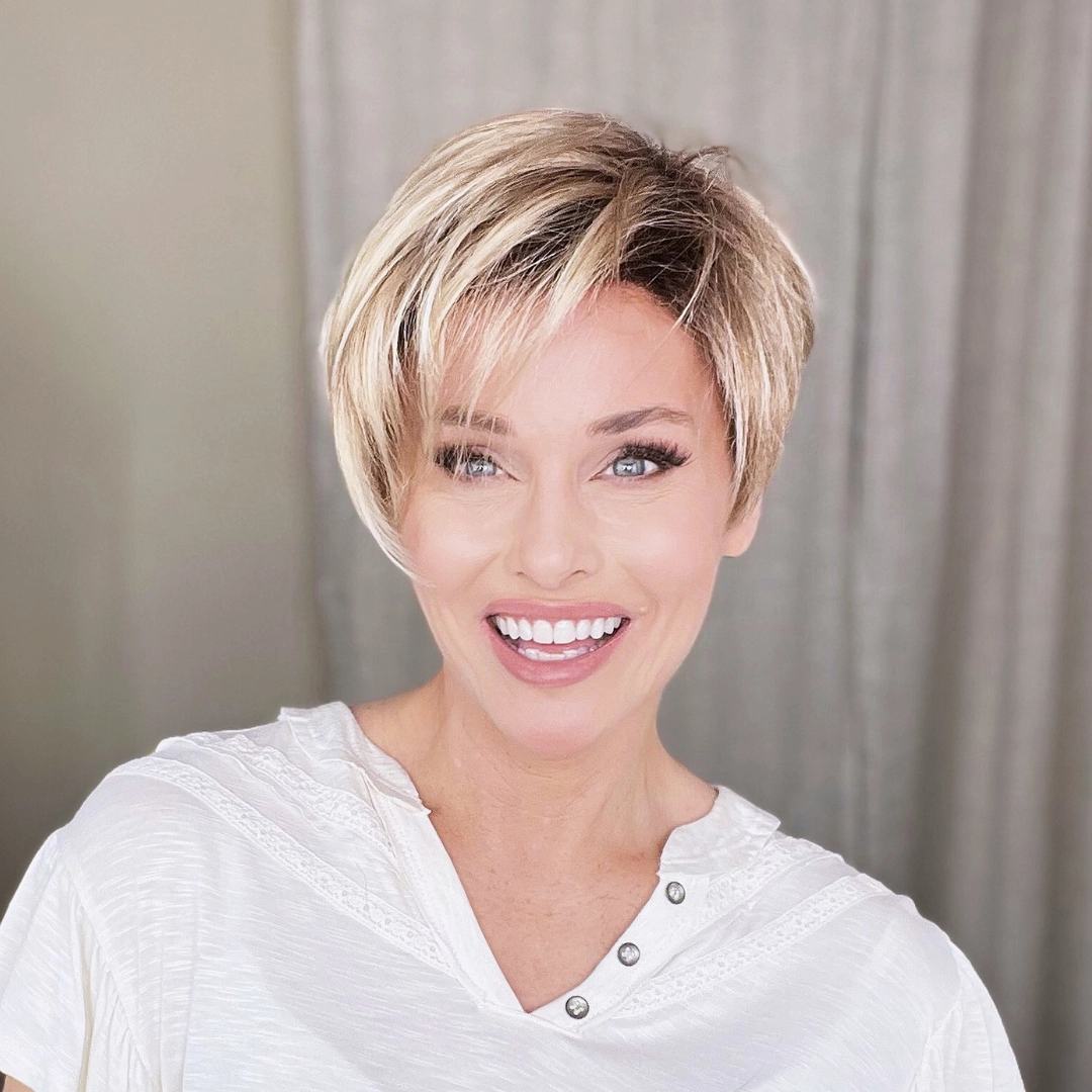 Accessories_Estetica_Wigs Amy Wig by Envy | Synthetic Hair | Average Cap