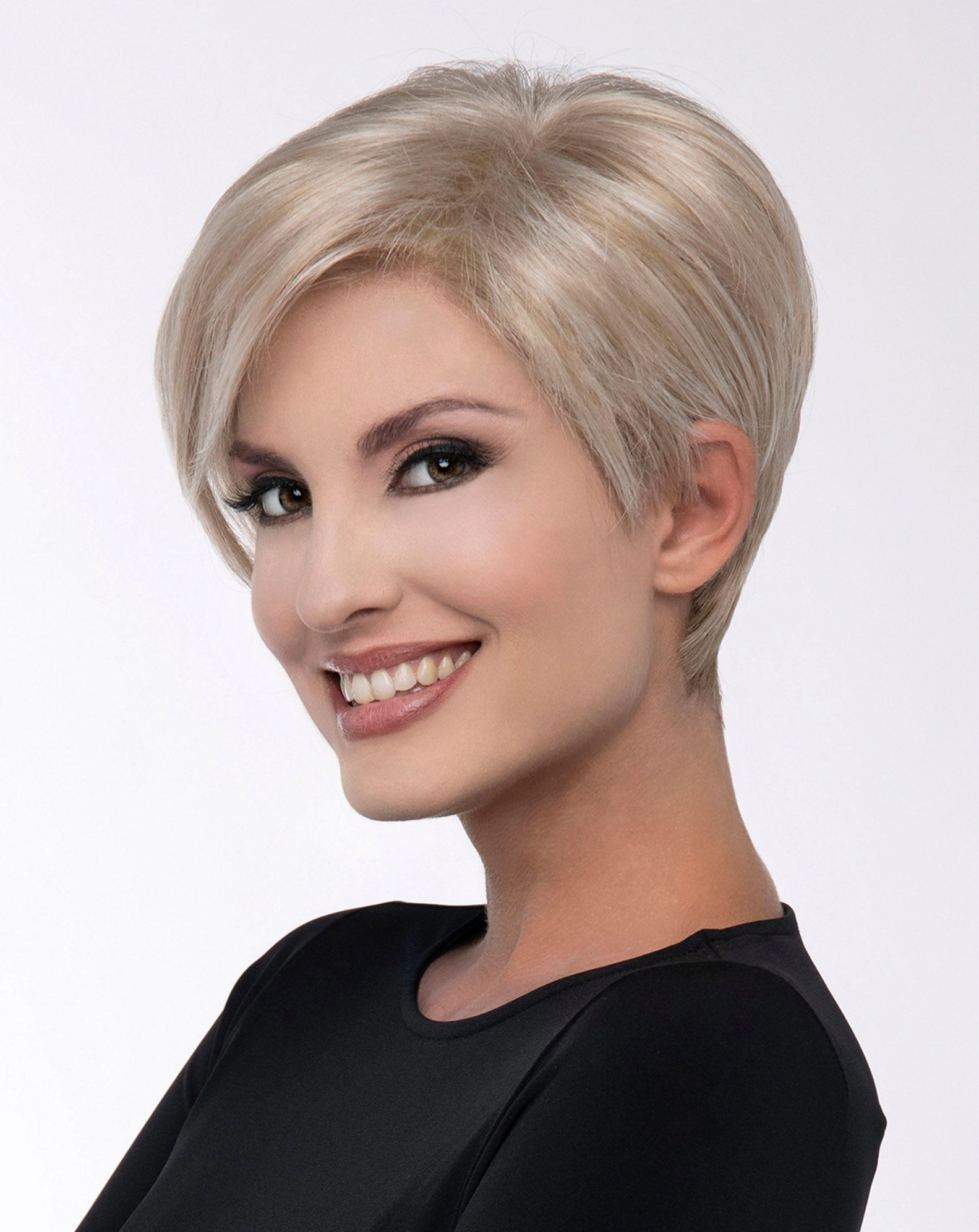 Accessories_Estetica_Wigs Amy Wig by Envy | Synthetic Hair | Average Cap
