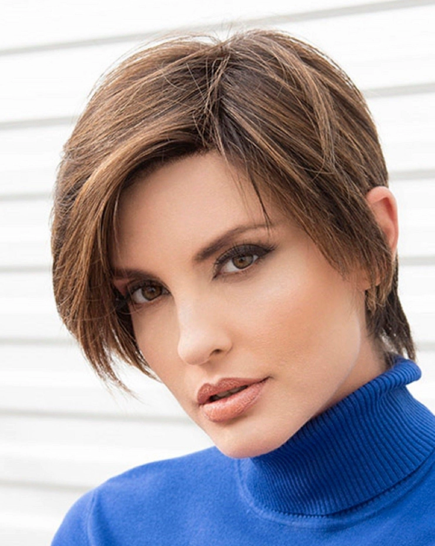 Accessories_Estetica_Wigs Billie Wig by Envy | Human Hair/Heat Friendly Synthetic Blend Hair | Average Cap