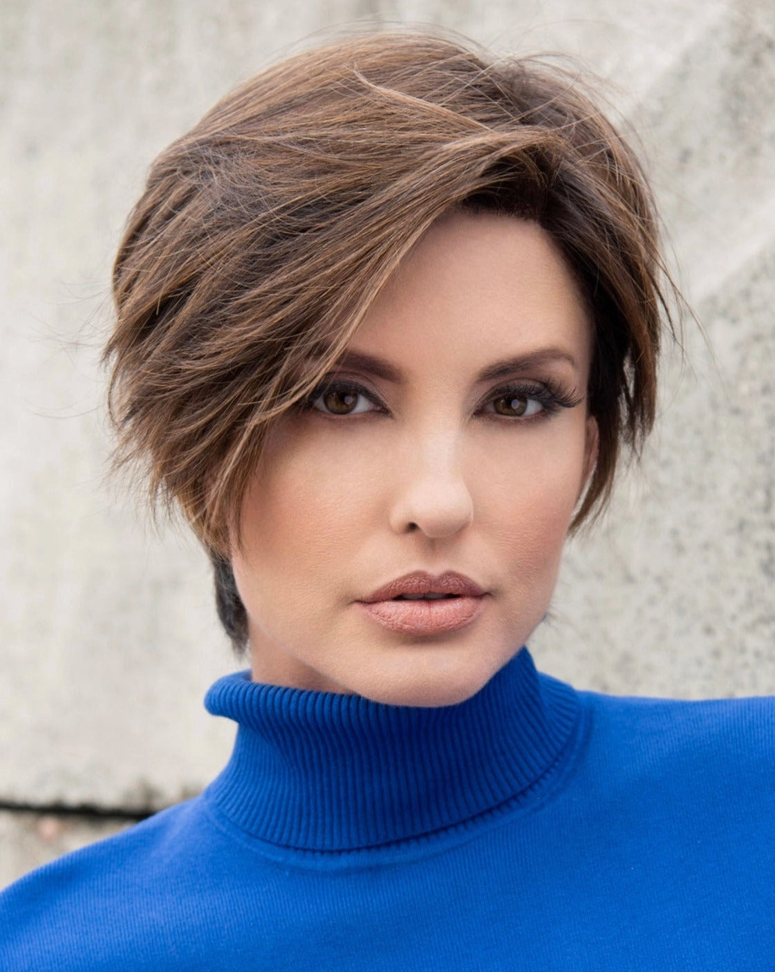 Accessories_Estetica_Wigs Billie Wig by Envy | Human Hair/Heat Friendly Synthetic Blend Hair | Average Cap