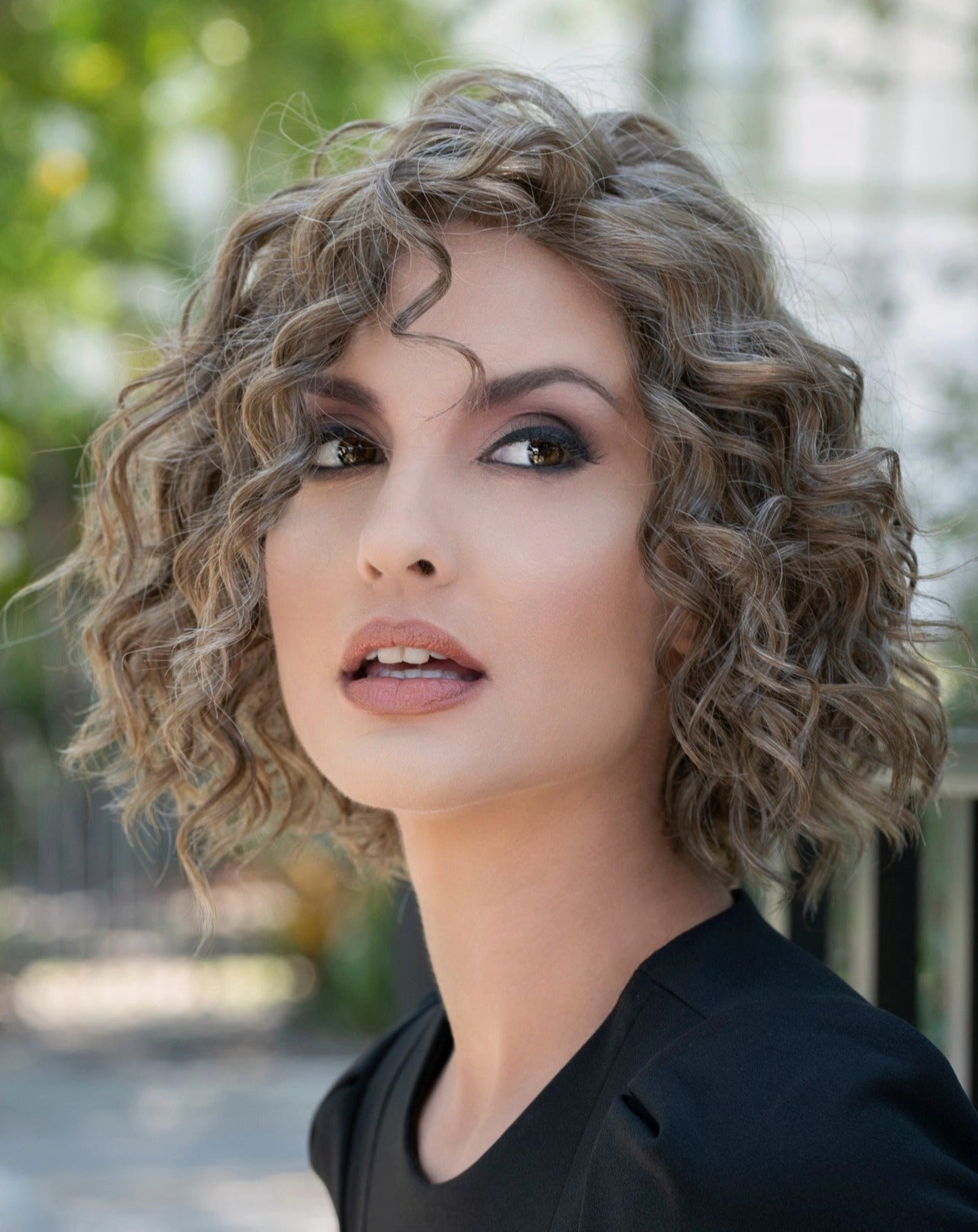 Accessories_Estetica_Wigs Jordan Wig by Envy | Human Hair/Heat Friendly Synthetic Blend Hair | Average Cap