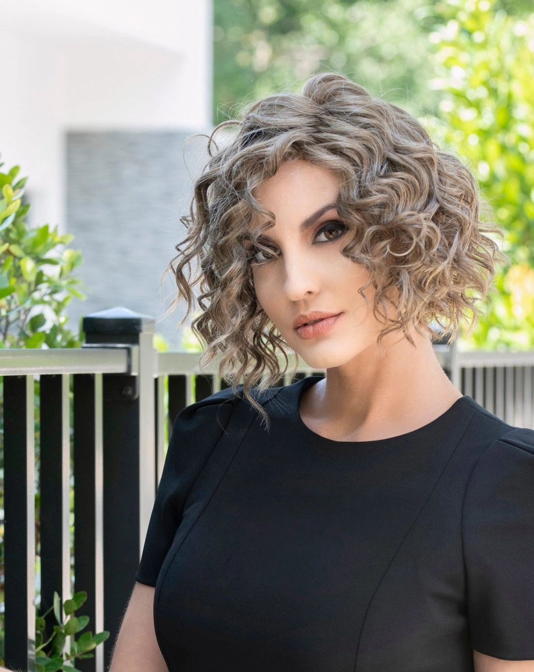 Accessories_Estetica_Wigs Jordan Wig by Envy | Human Hair/Heat Friendly Synthetic Blend Hair | Average Cap