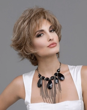 Accessories_Estetica_Wigs Kylie Wig by Envy | Human Hair/Heat Friendly Synthetic Blend Hair | Average Cap