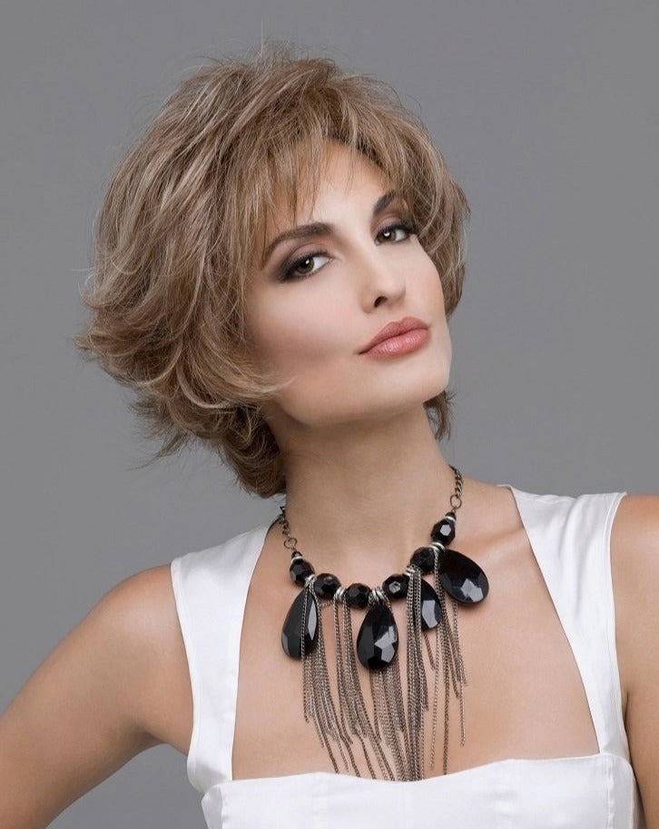 Accessories_Estetica_Wigs Kylie Wig by Envy | Human Hair/Heat Friendly Synthetic Blend Hair | Average Cap