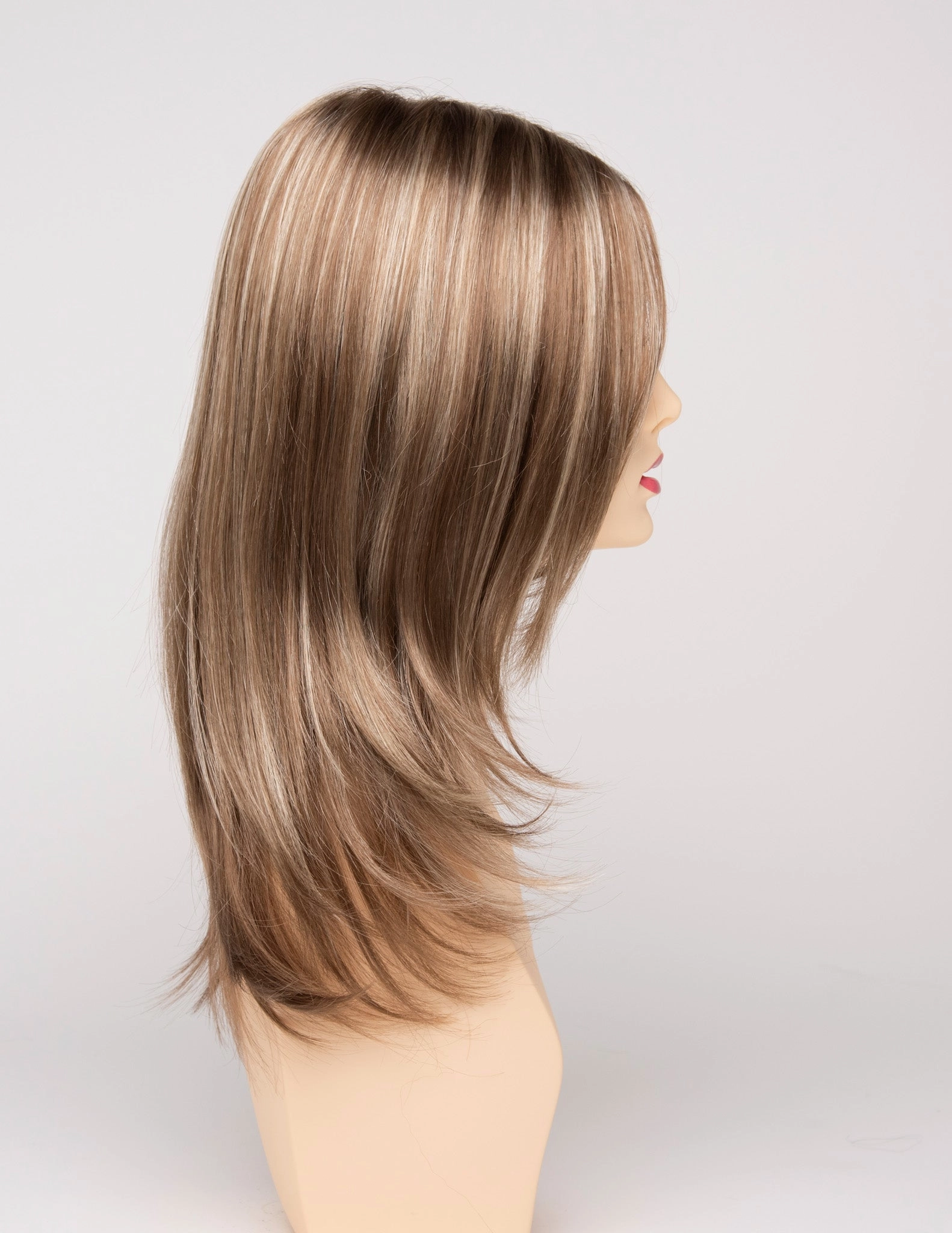 Accessories_Estetica_Wigs Roxie HT Wig by Envy | Synthetic Hair | Average Cap