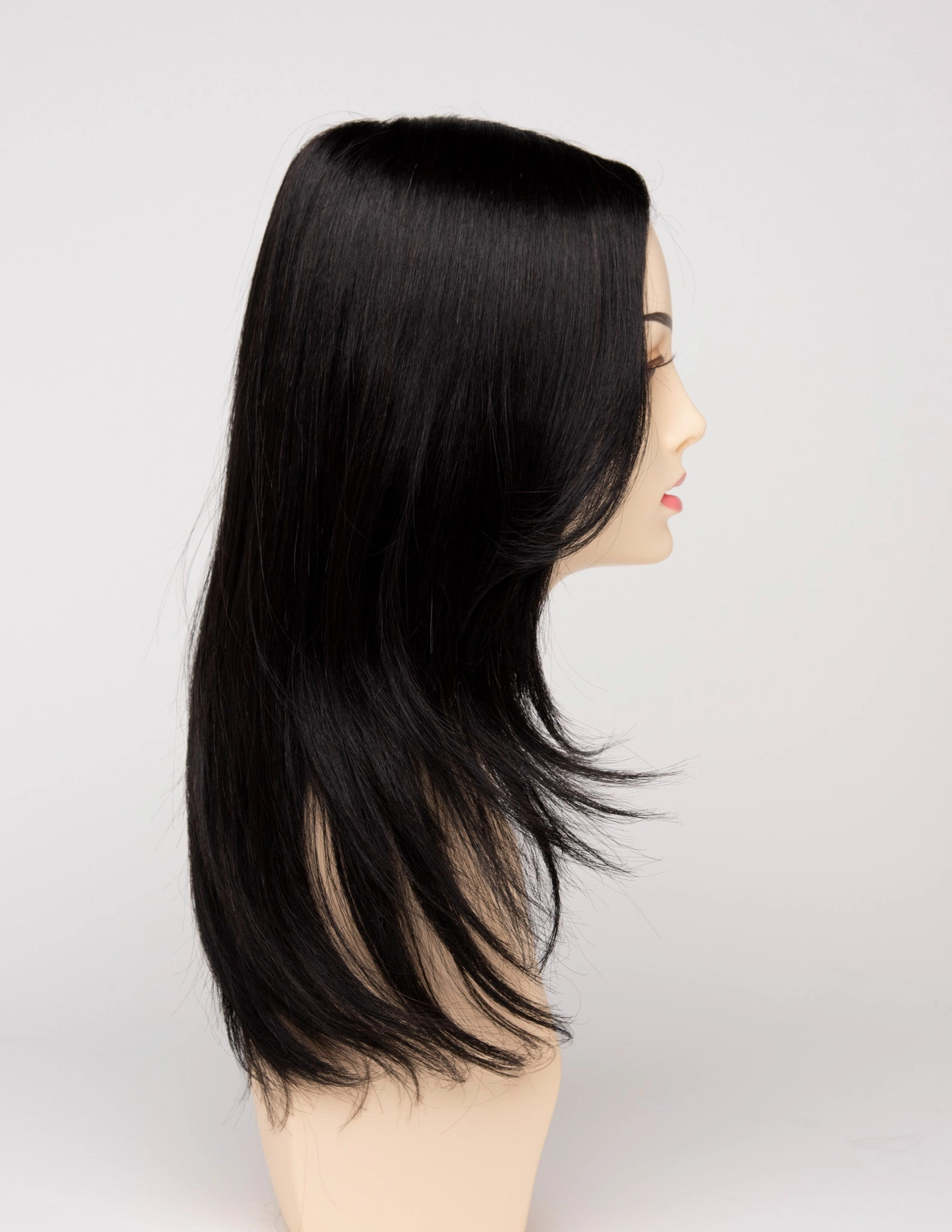Accessories_Estetica_Wigs Roxie HT Wig by Envy | Synthetic Hair | Average Cap