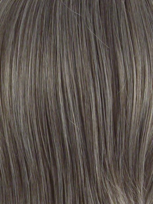 Accessories_Estetica_Wigs Shyla Wig by Envy | Human Hair/Heat Friendly Synthetic Blend Hair | Average Cap