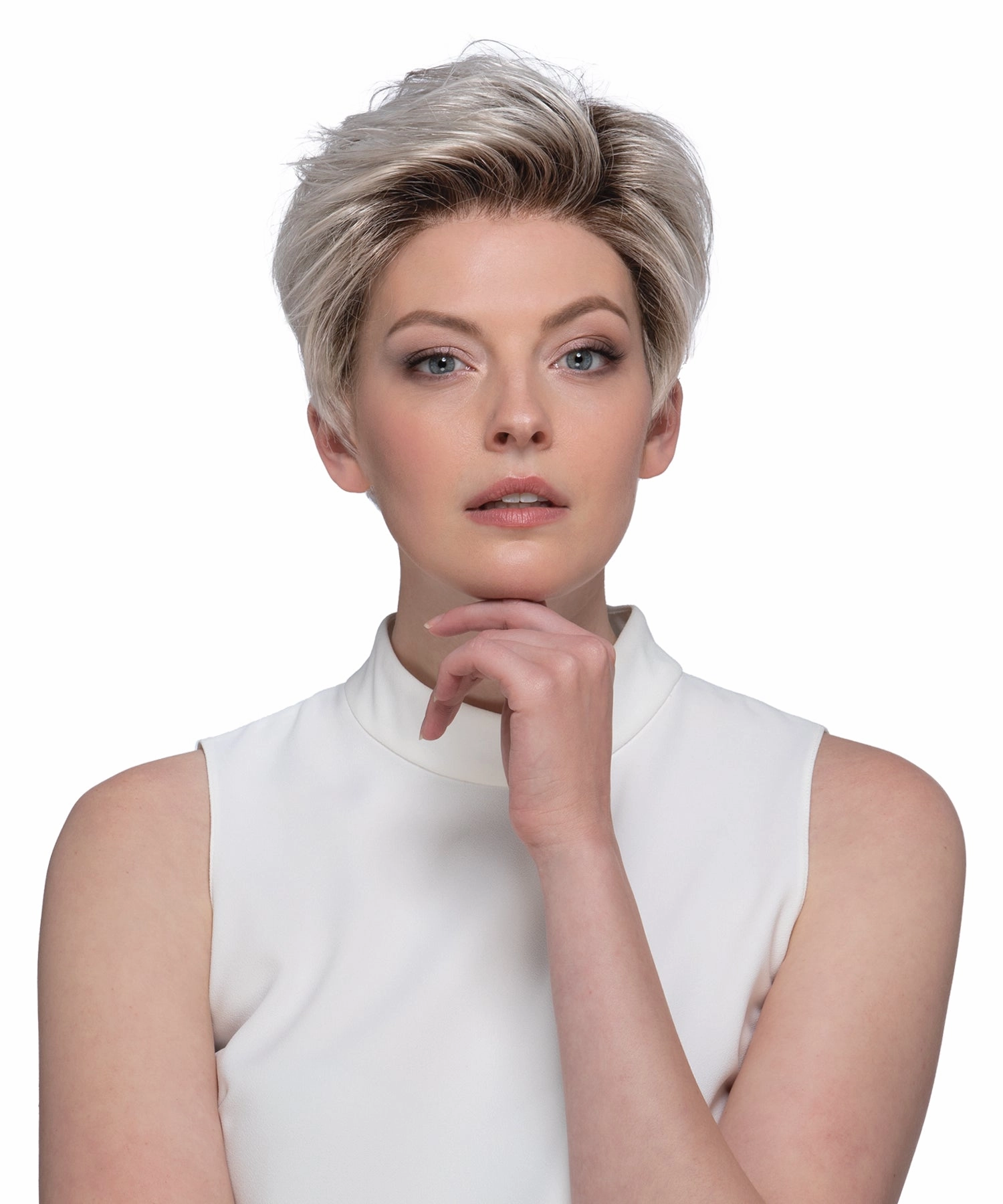 Accessories_Gabor_Wigs Easton Petite Wig by Estetica | Synthetic Hair | Petite Cap