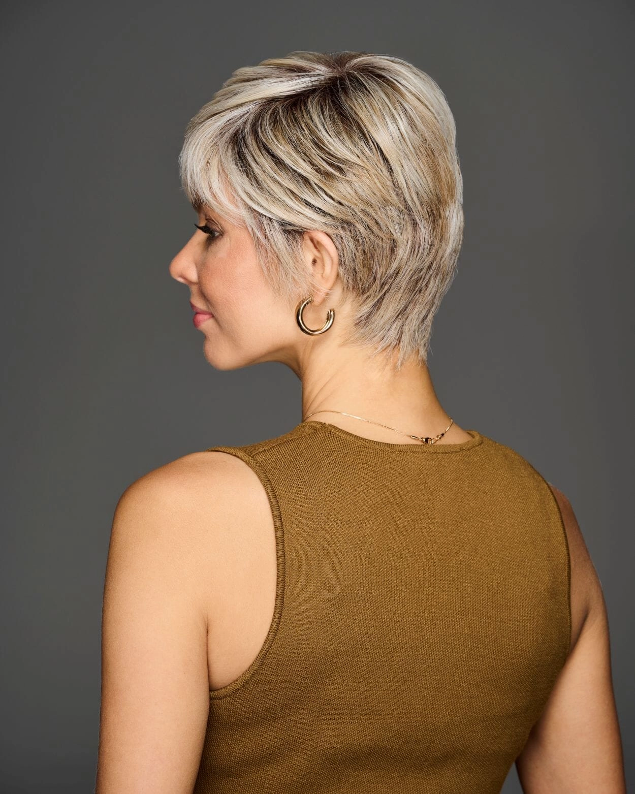 Accessories_Gabor_Wigs Jaw Dropper Wig by Gabor