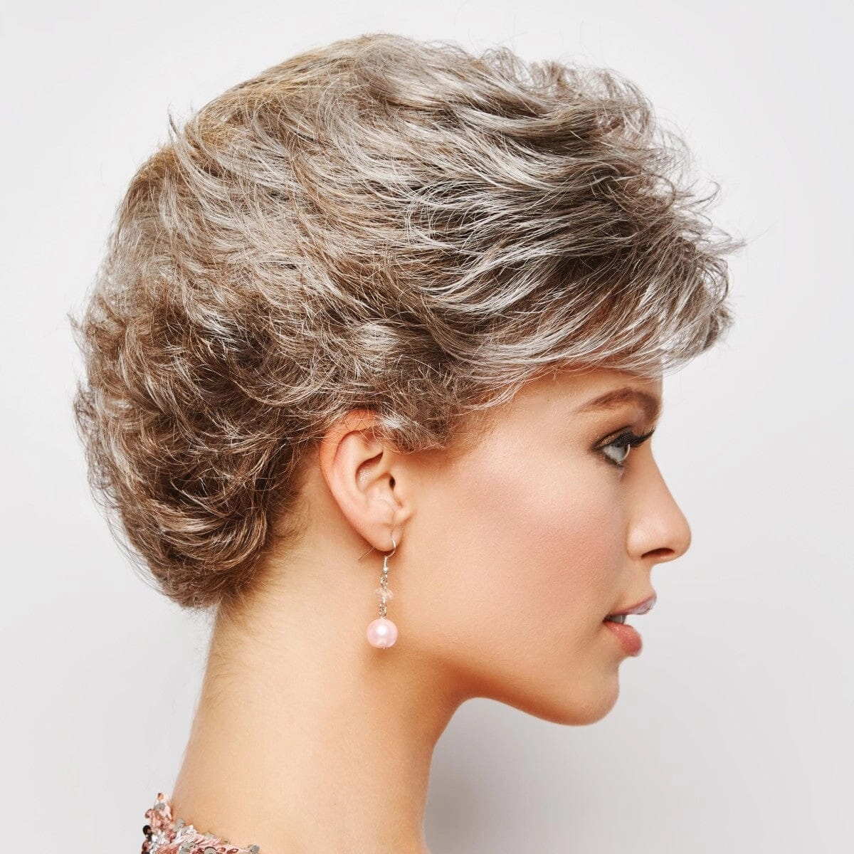 Accessories_Gabor_Wigs Resolve Layered Wig by Gabor