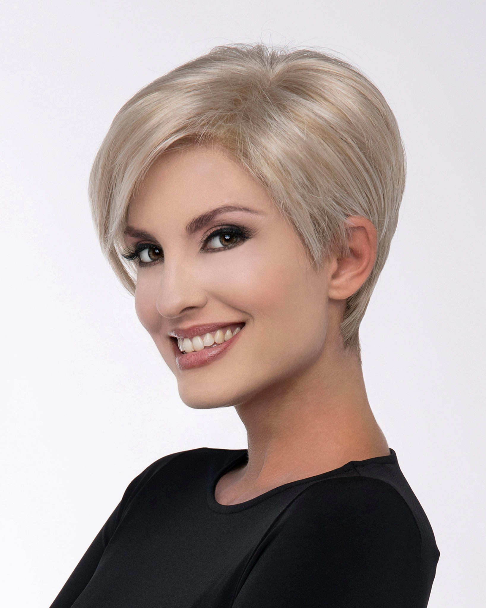 Amy Wig by Envy | Lace Front | Mono Part | Synthetic Fiber