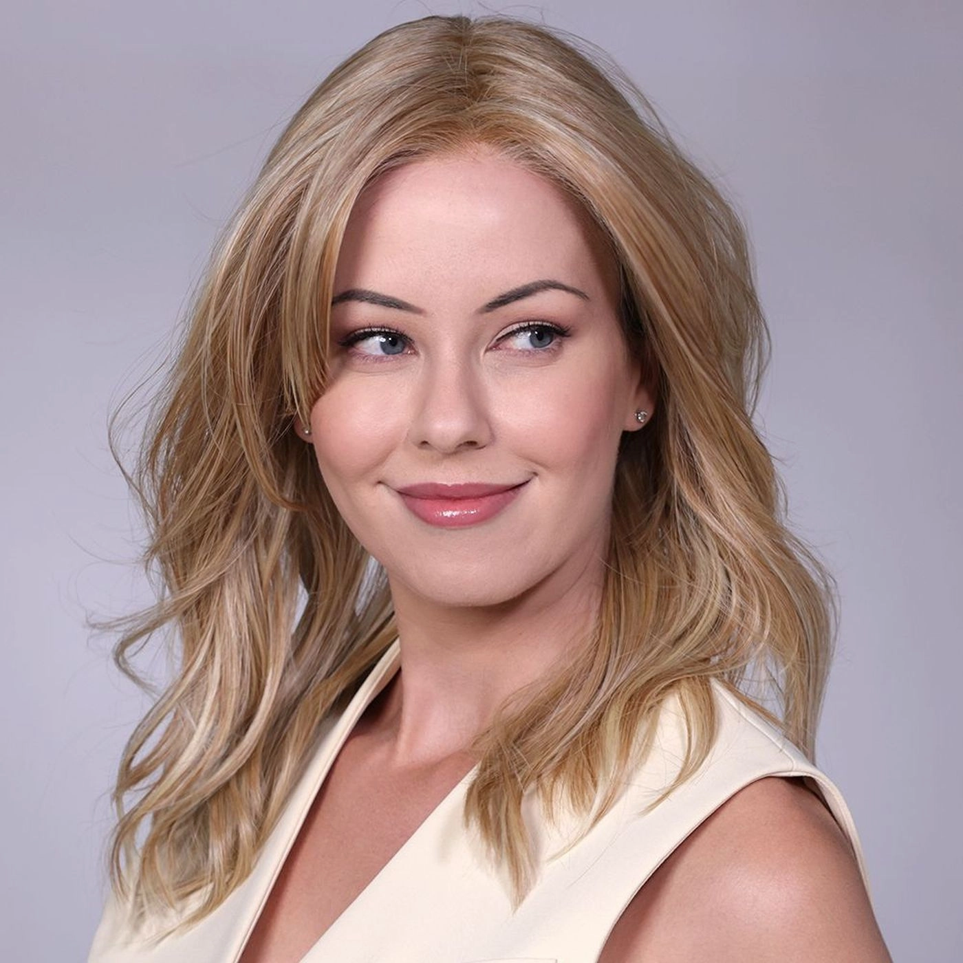 Cambridge Part Mono Ext Lace Front Wig Belle Tress City Collection