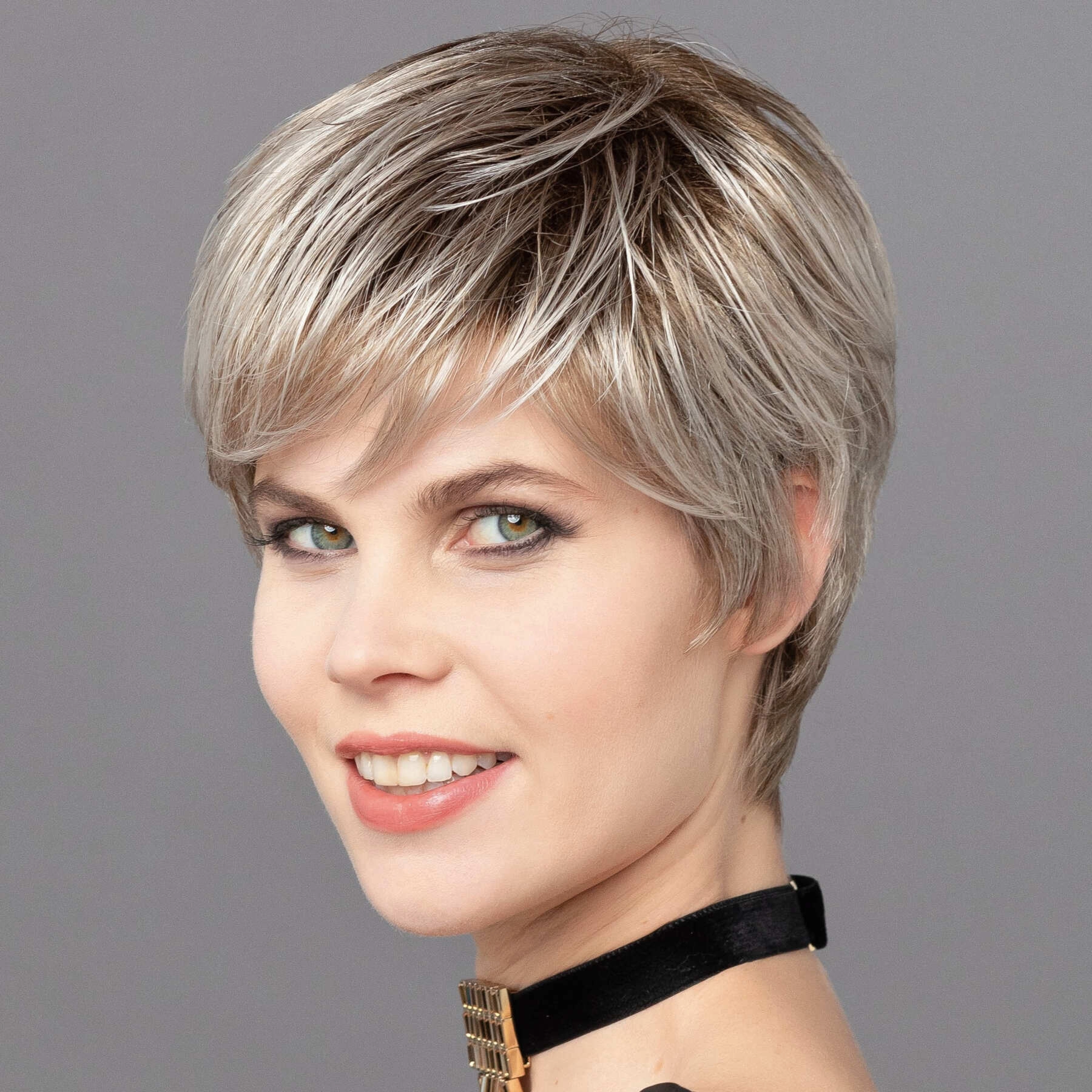 Giovanna Wig Gisela Mayer Style Book Short Collection