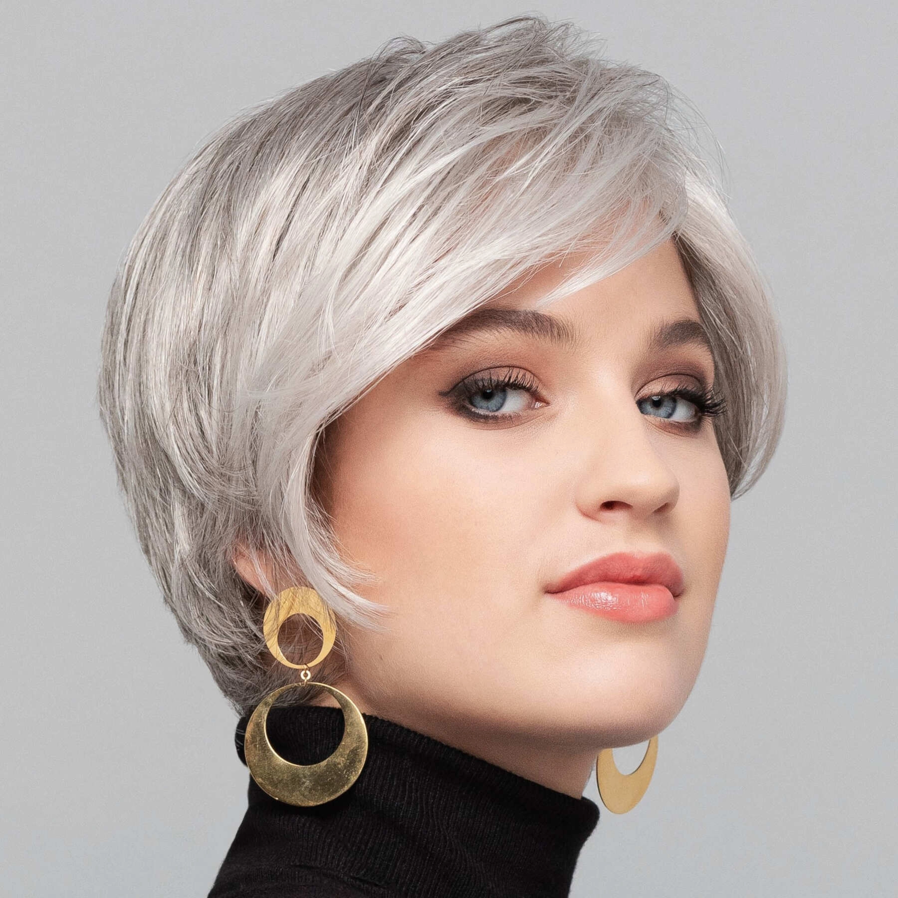 Hawaii Mono Deluxe Lace Large Wig Gisela MayerSmall & Large Collection