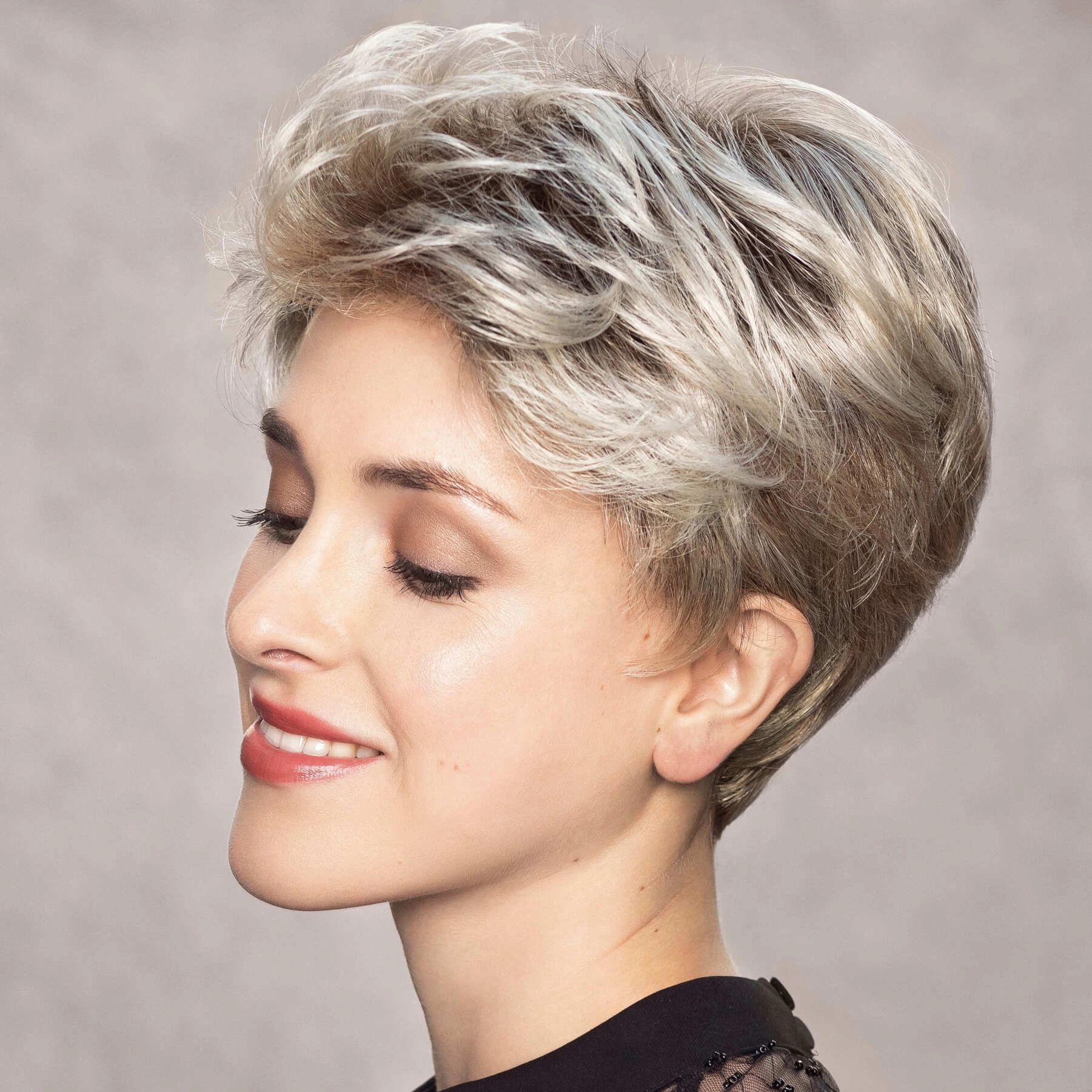 High End Star Mono/Hand-Tied Lace Front Wig Gisela Mayer Style Book Collection