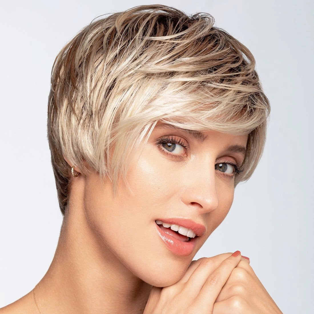 Hip Point Wig Gisela Mayer Style Book Short Collection