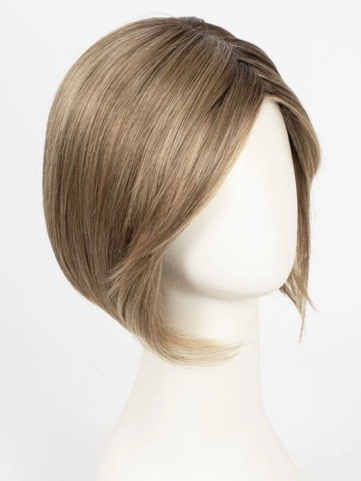 Made You Look | Synthetic Lace Front Wig (Hand-Tied)
