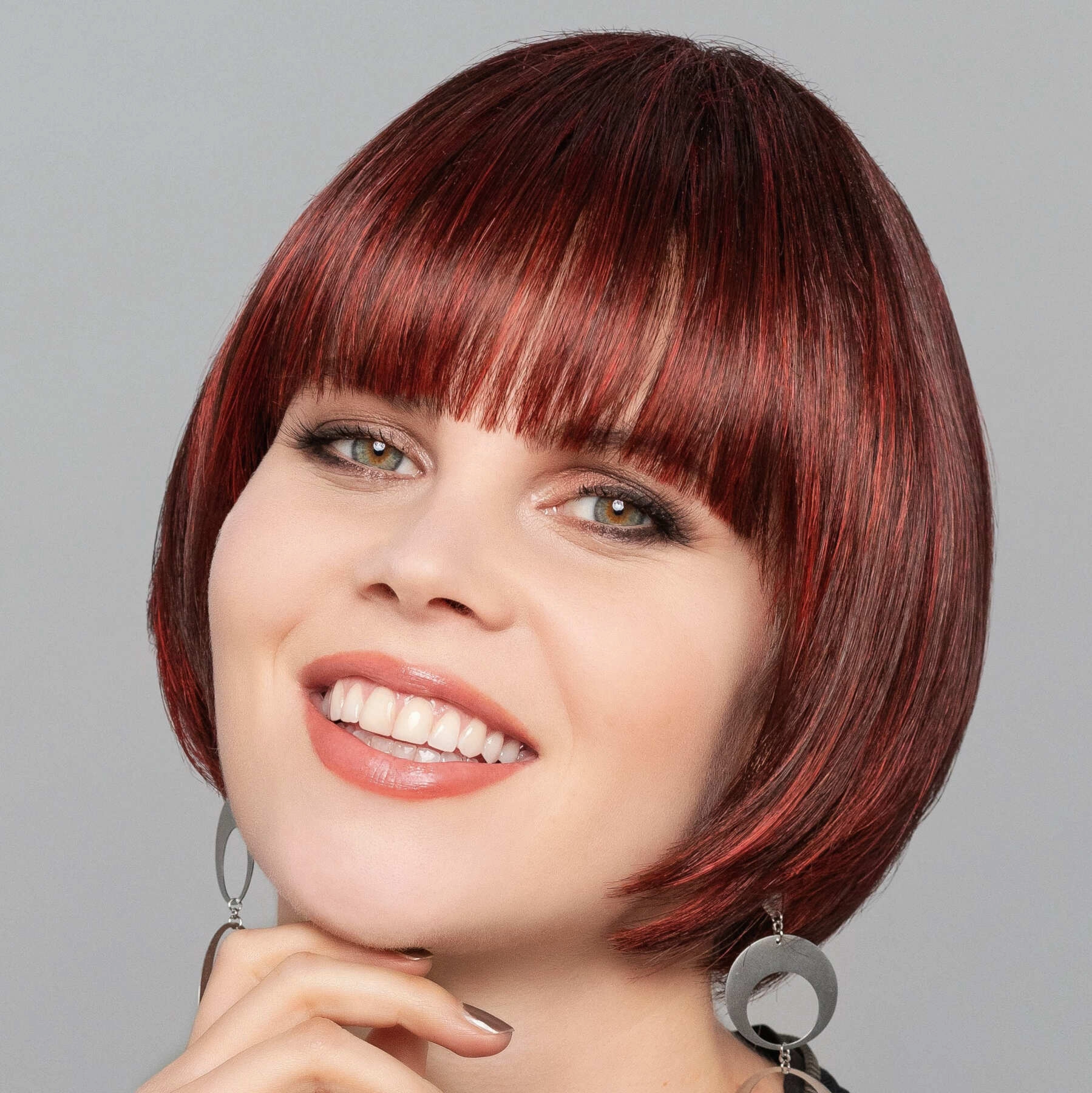 Mercedes Wig Gisela Mayer Style Book Page Collection