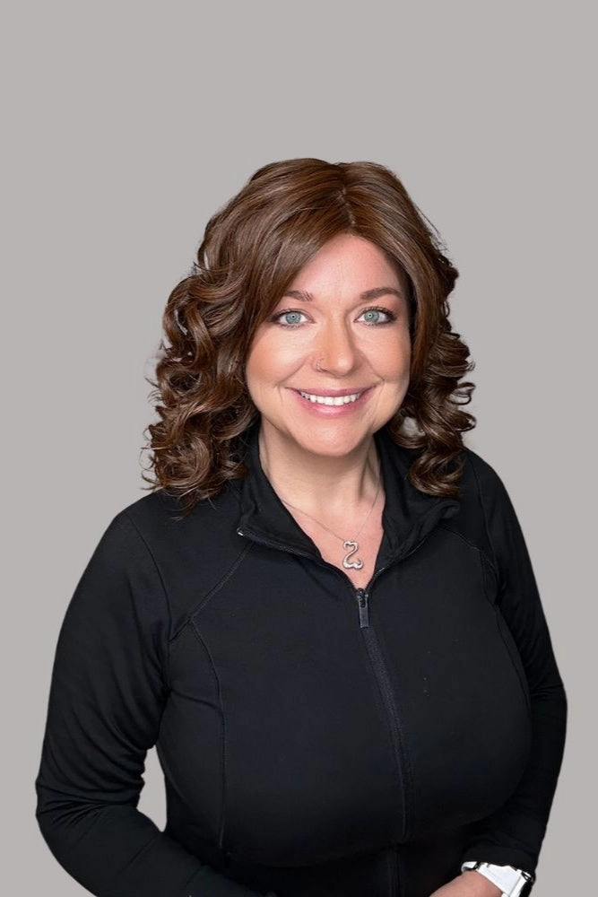 S106 Taylor wig by WigPro | Heat Friendly Synthetic Hair | Average Cap