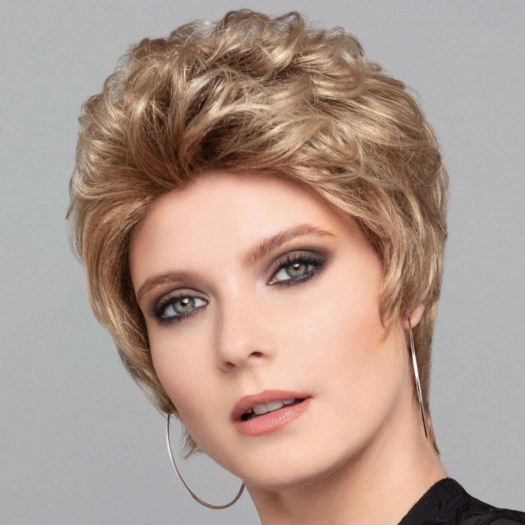 Smart Lace Ladies Wig Style Book Classic Collection by Gisela Mayer
