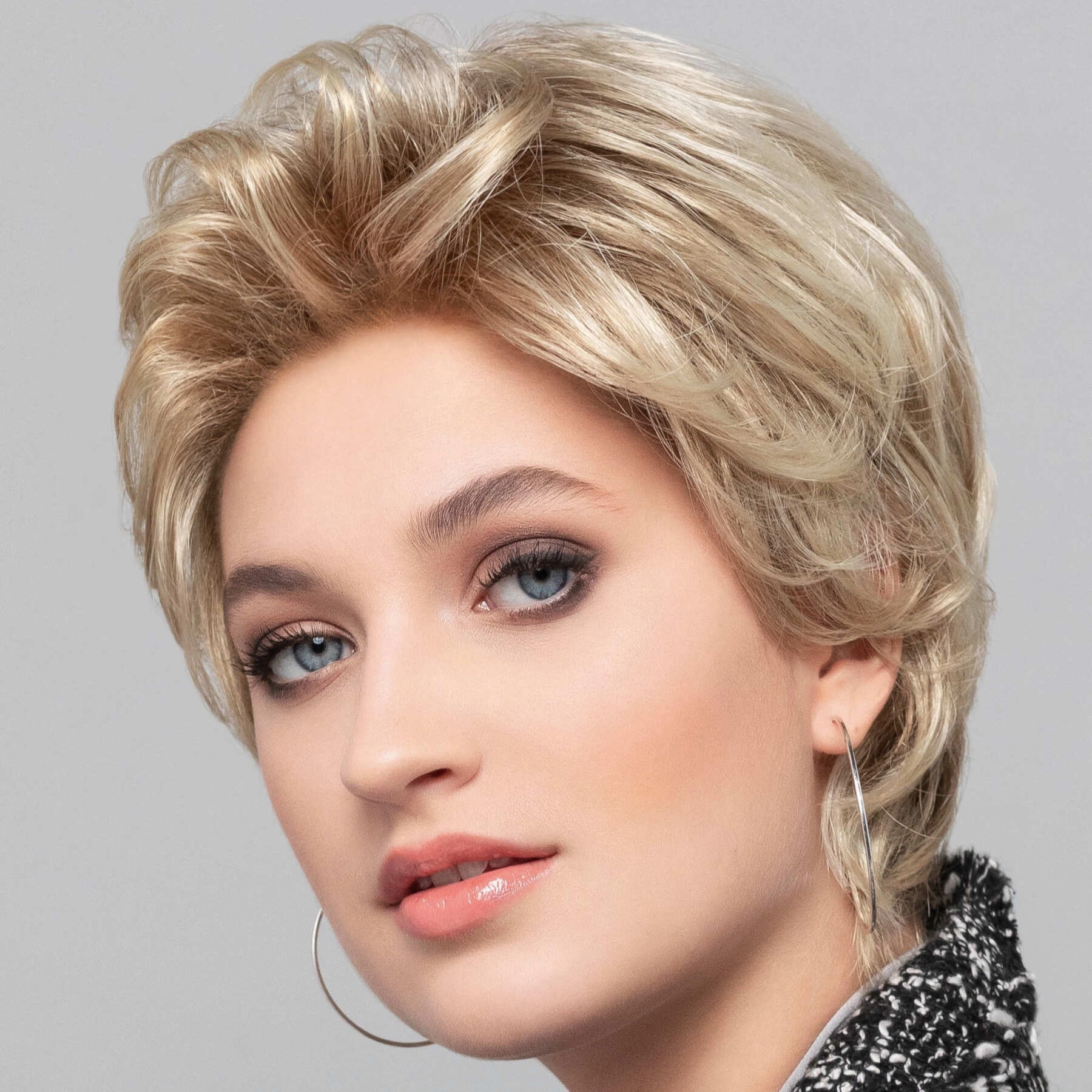 Society Mono Lace Deluxe Wig Gisela Mayer Style Book Long Collection