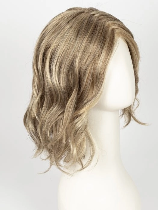Soft and Subtle Petite/Average | Synthetic Lace Front Wig (Mono Part)