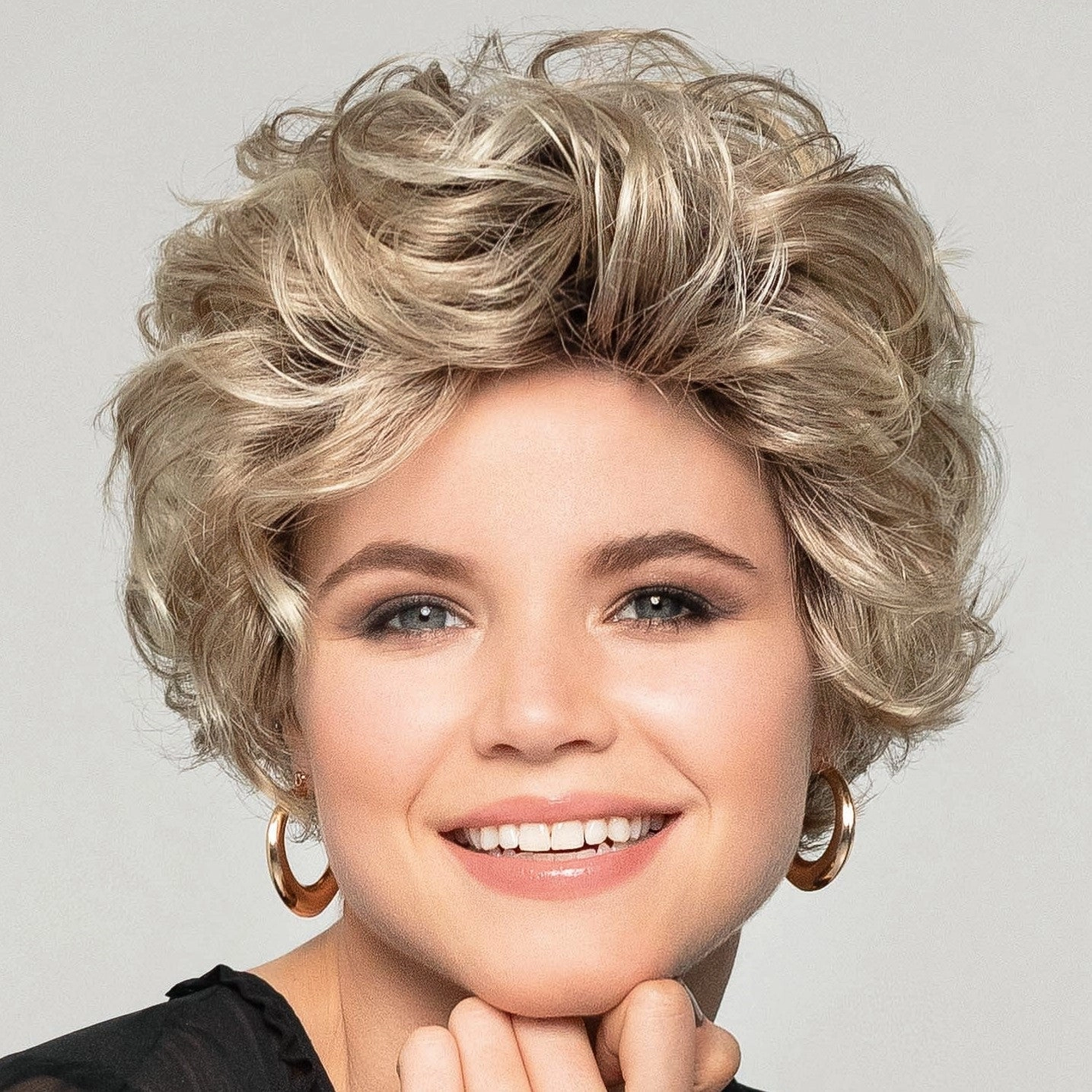 Sunshine Wig Gisela Mayer Style Book Classic Collection