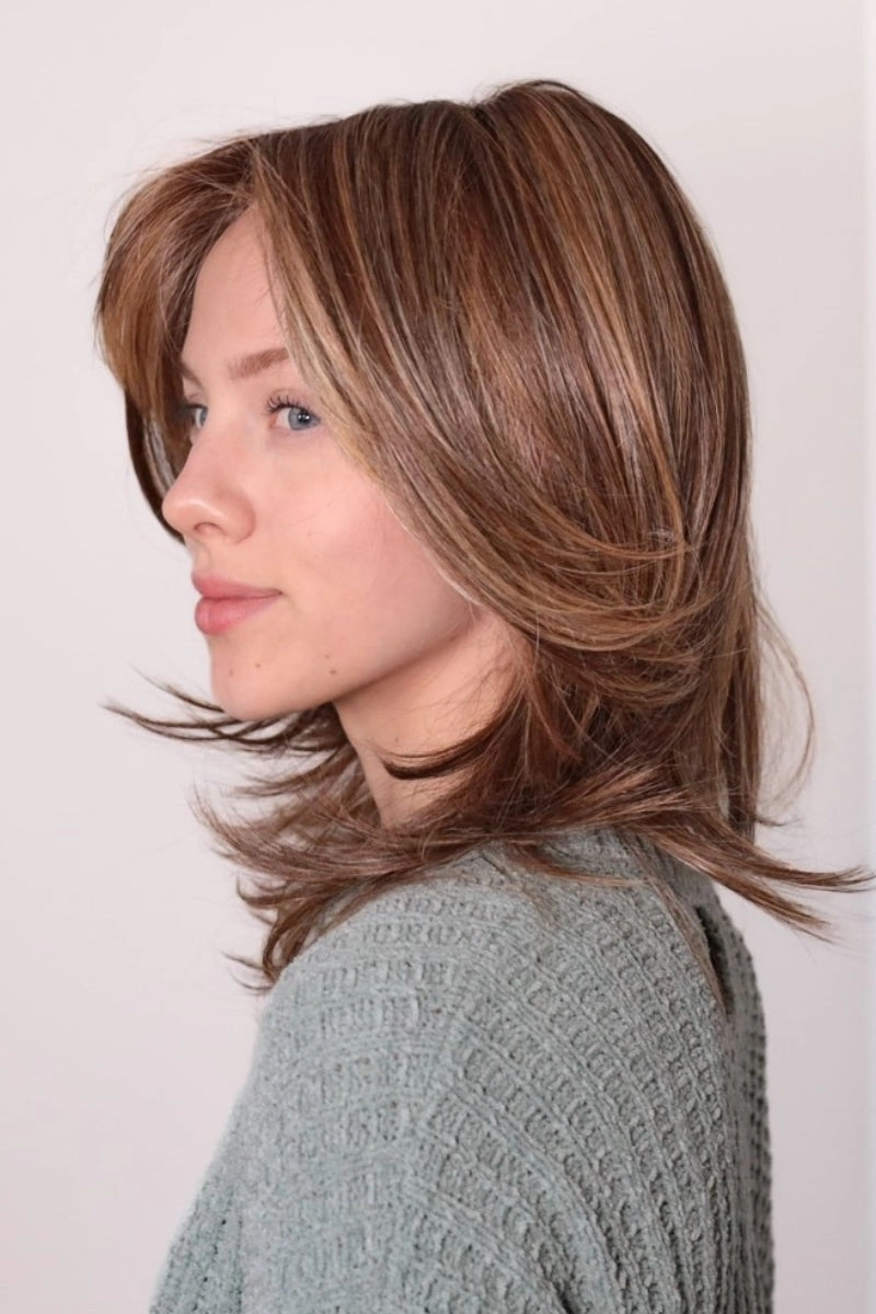 TressAllure Wigs - Feathered Bob (MC1401)